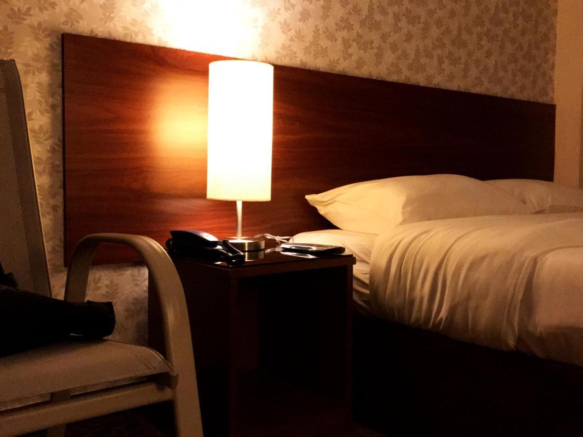 Rcn Court & Inn Csiangmaj Kültér fotó