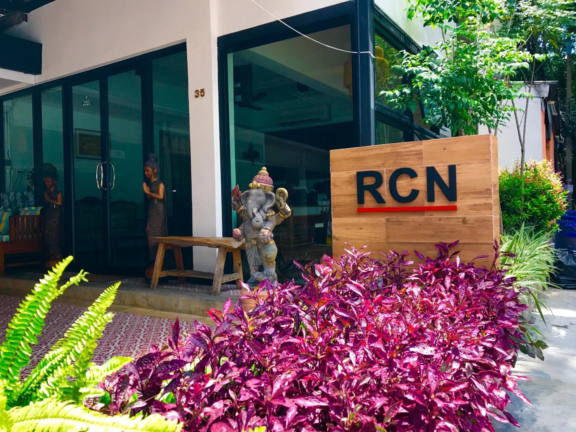Rcn Court & Inn Csiangmaj Kültér fotó
